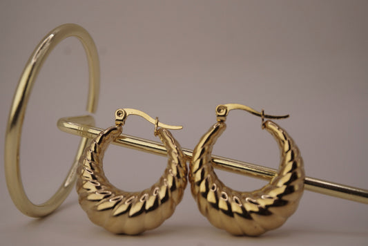 ETERNA Twist Hoops