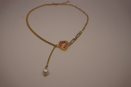 MIRAE Heart Necklace