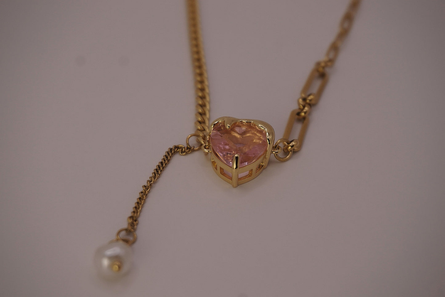 MIRAE Heart Necklace
