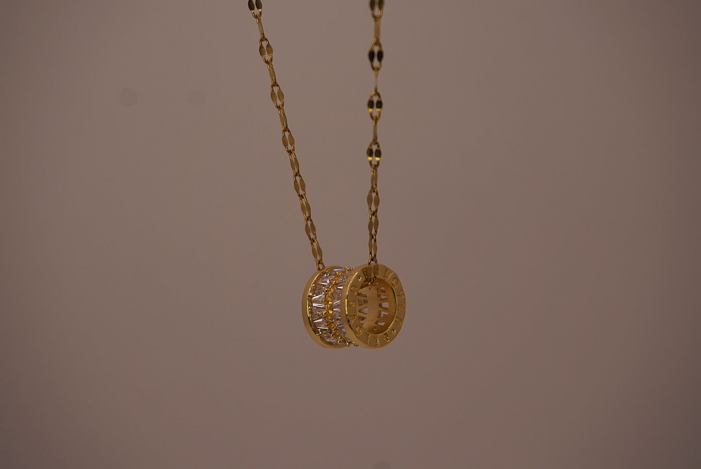 DELIAH Barrel Necklace