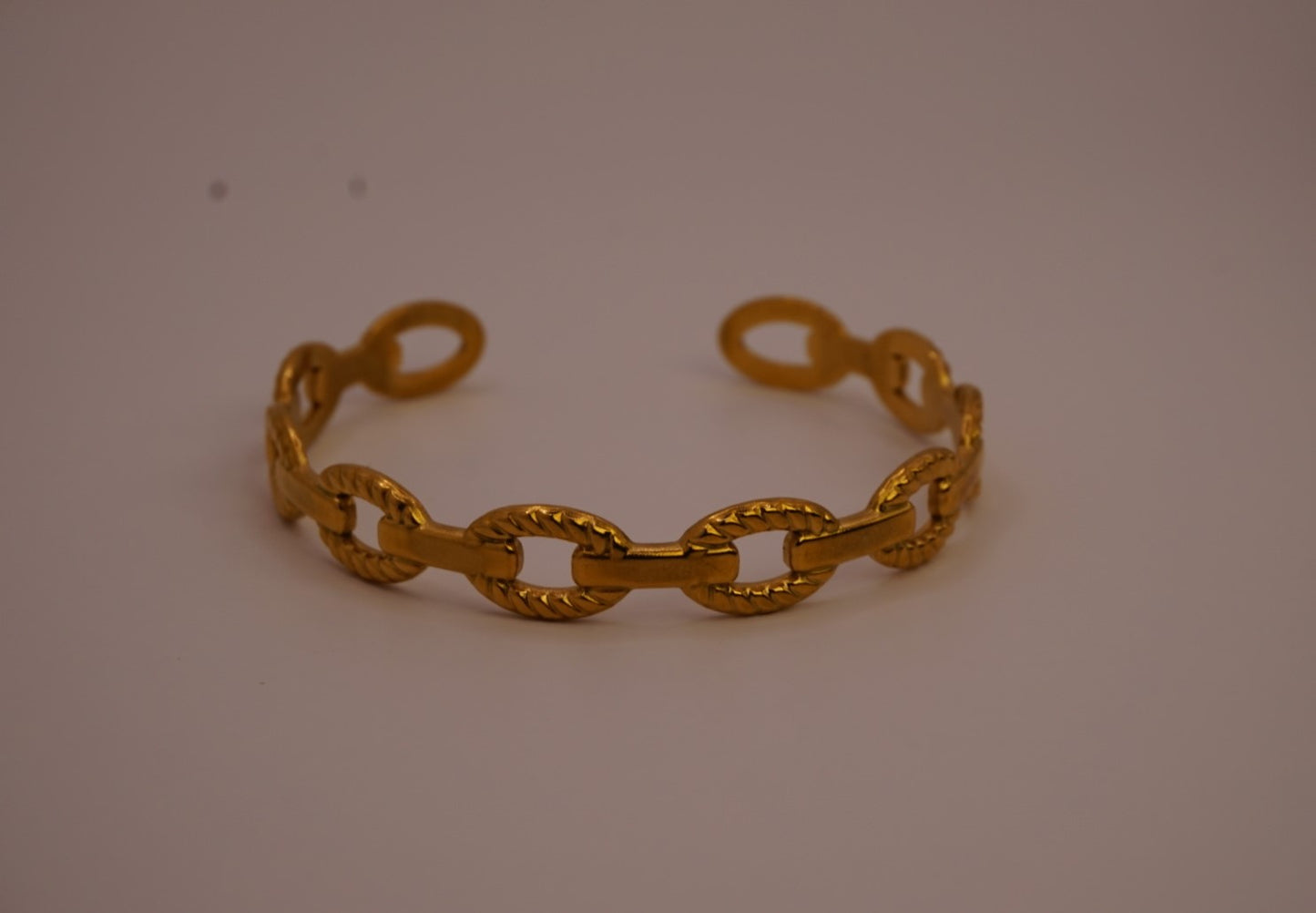 ELARA Chain Bracelet
