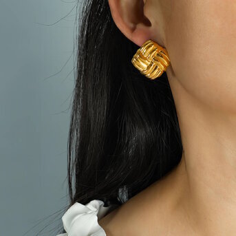 Flat Knot Earrings