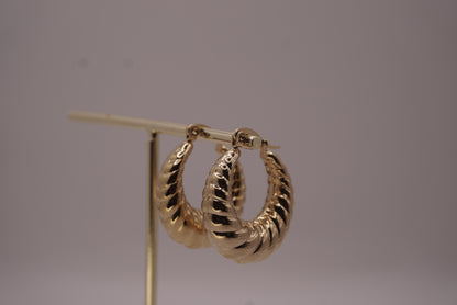 ETERNA Twist Hoops