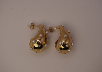 Timeless Drop Earrings
