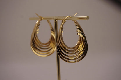 MAYA Hoops
