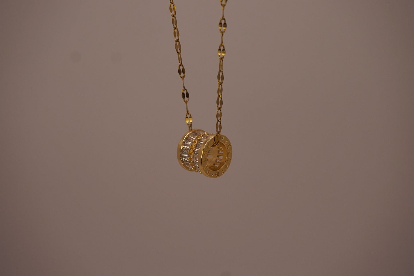 DELIAH Barrel Necklace