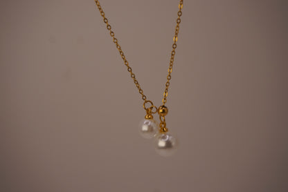 PERLA Necklace