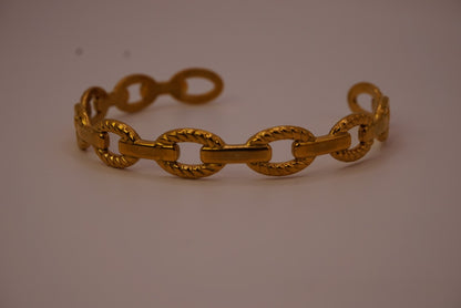 ELARA Chain Bracelet