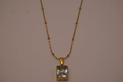 EIRA Necklace