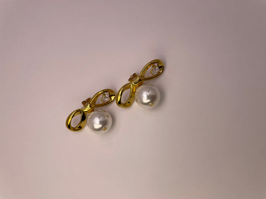 Bow-Shaped Earrings