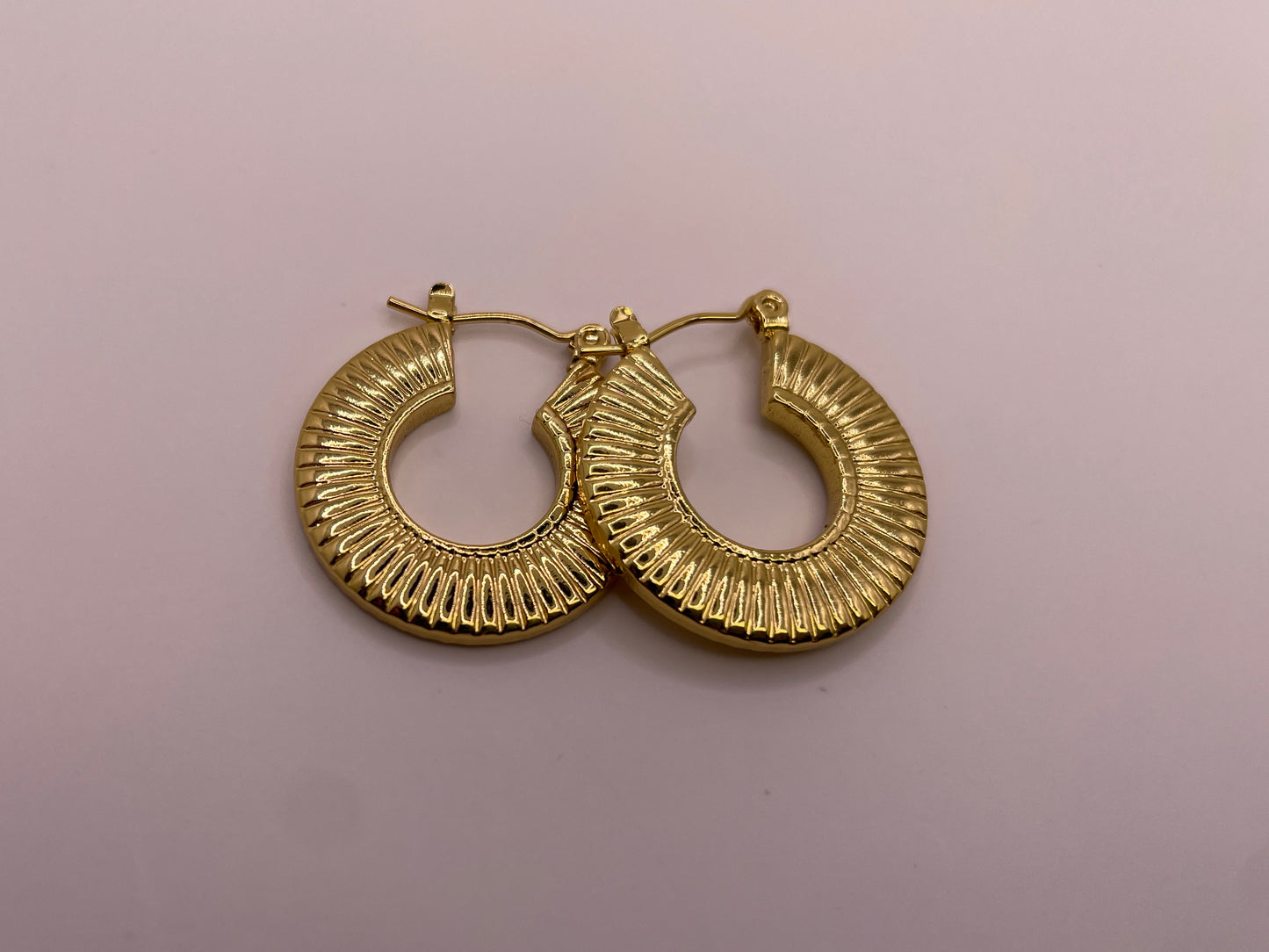 SELENE Flat Hoops